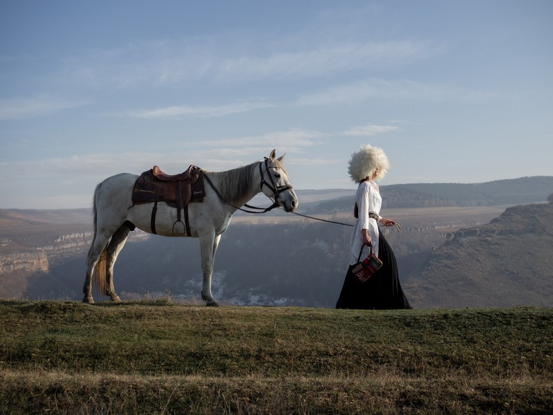 Фотопроект с лошадьми в стиле VOGUE - в Кисловодске