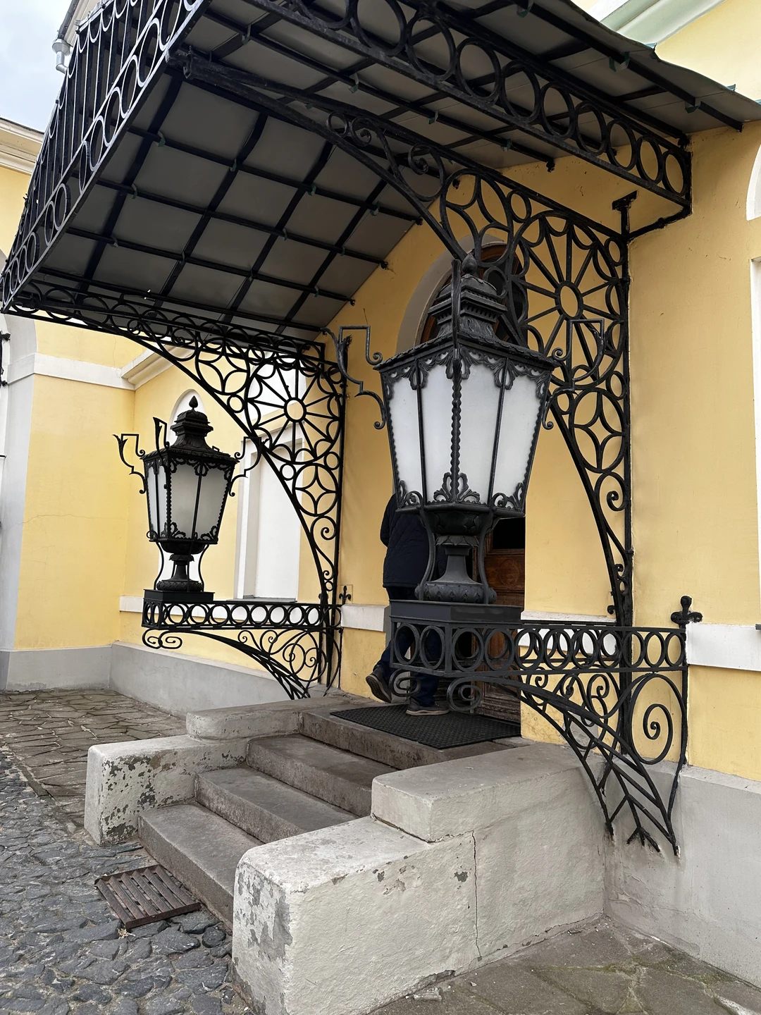 Понравилась экскурсия «в поисках космонавтиков». Осмотрели очень много интересных зданий и объектов в Калуге, нашли целых 11 космонавтиков