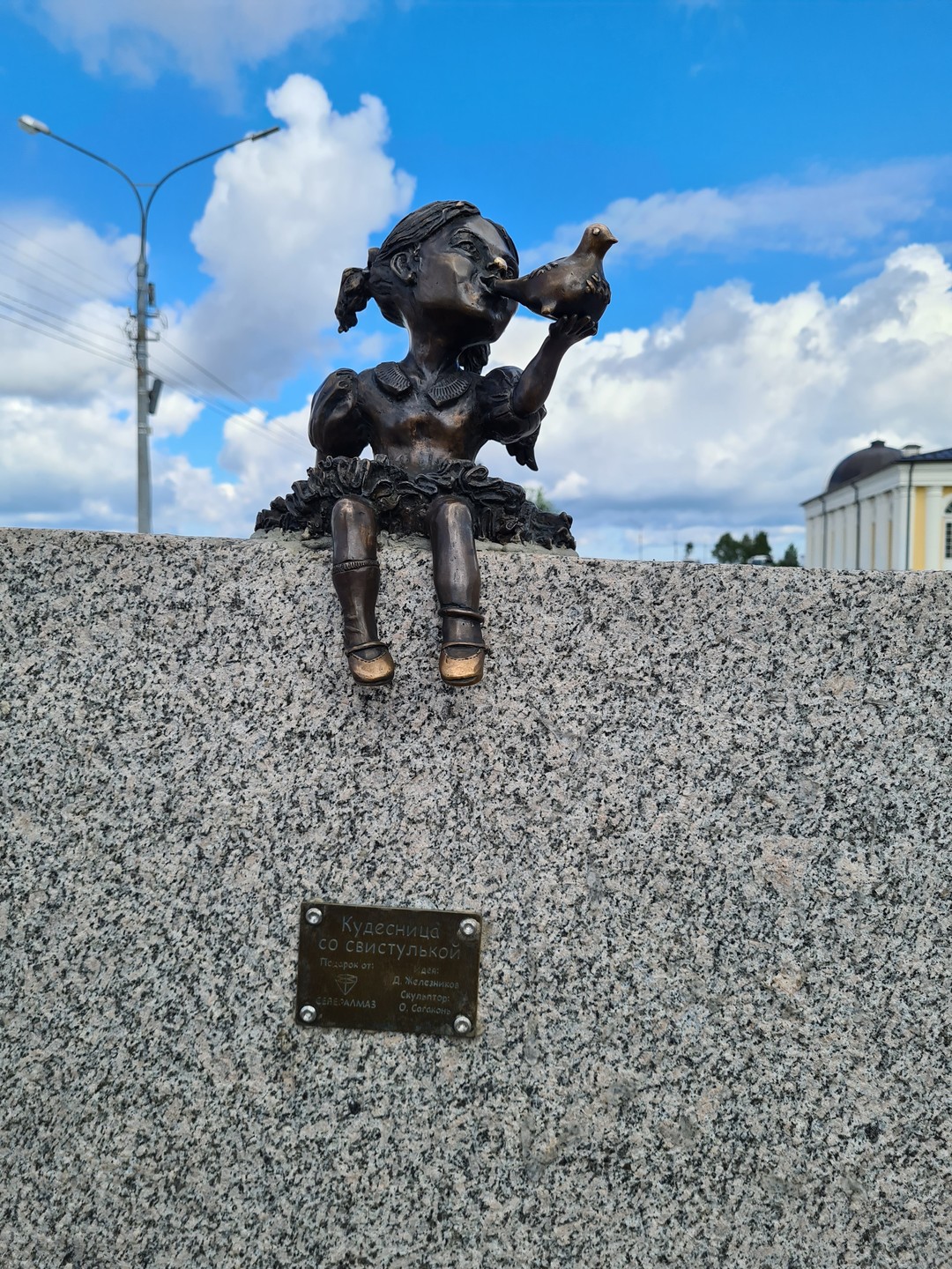 Здравствуйте. Мои рекомендации: подберите по маршруту экскурсии красивые места для фото. И эти места включите в