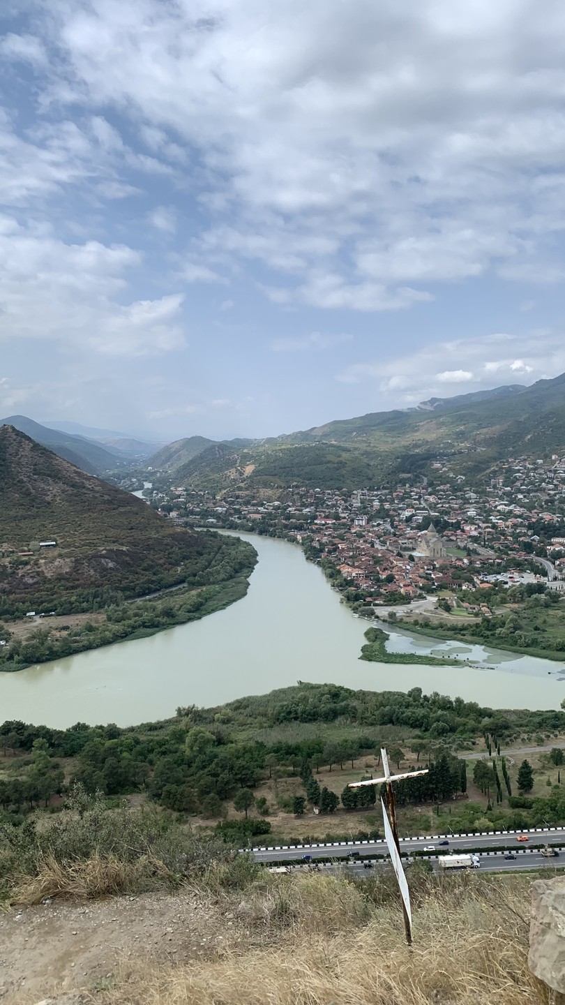 Благодарю команду за организацию экскурсию, и харизматичного гида Георгия!