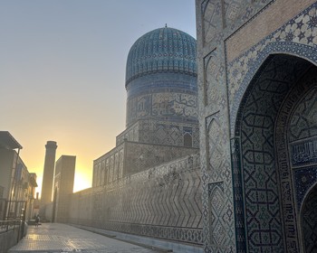 Прогулка по Самарканду: усыпальница Тимуридов, Регистан, некрополь Шахи-Зинда и восточный базар