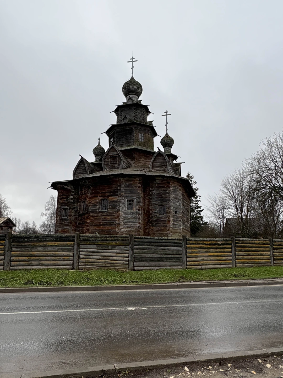 Все от начала до конца очень понравилось, оперативно, четко! Организатору Елене спасибо, гид много и интересно