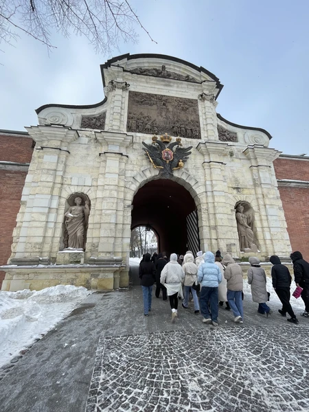 По главным местам Петербурга (Аксенти)