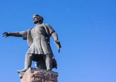 Памятник Андрею Дубенскому