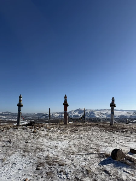 Шаманский треугольник: экспедиция по местам силы (Айна)