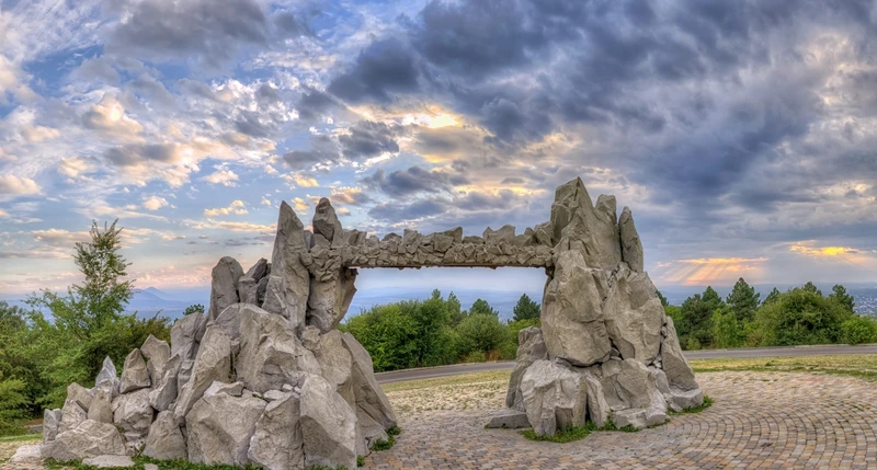 Автобусный тур по 3 городам и природным красотам Кавказских Минеральных Вод