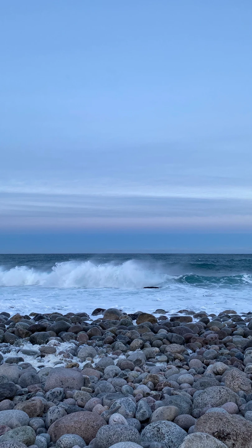 Ездили с гидом Антоном в Териберку 1 декабря. Лучшее решение встретить календарную зиму в Арктике. День