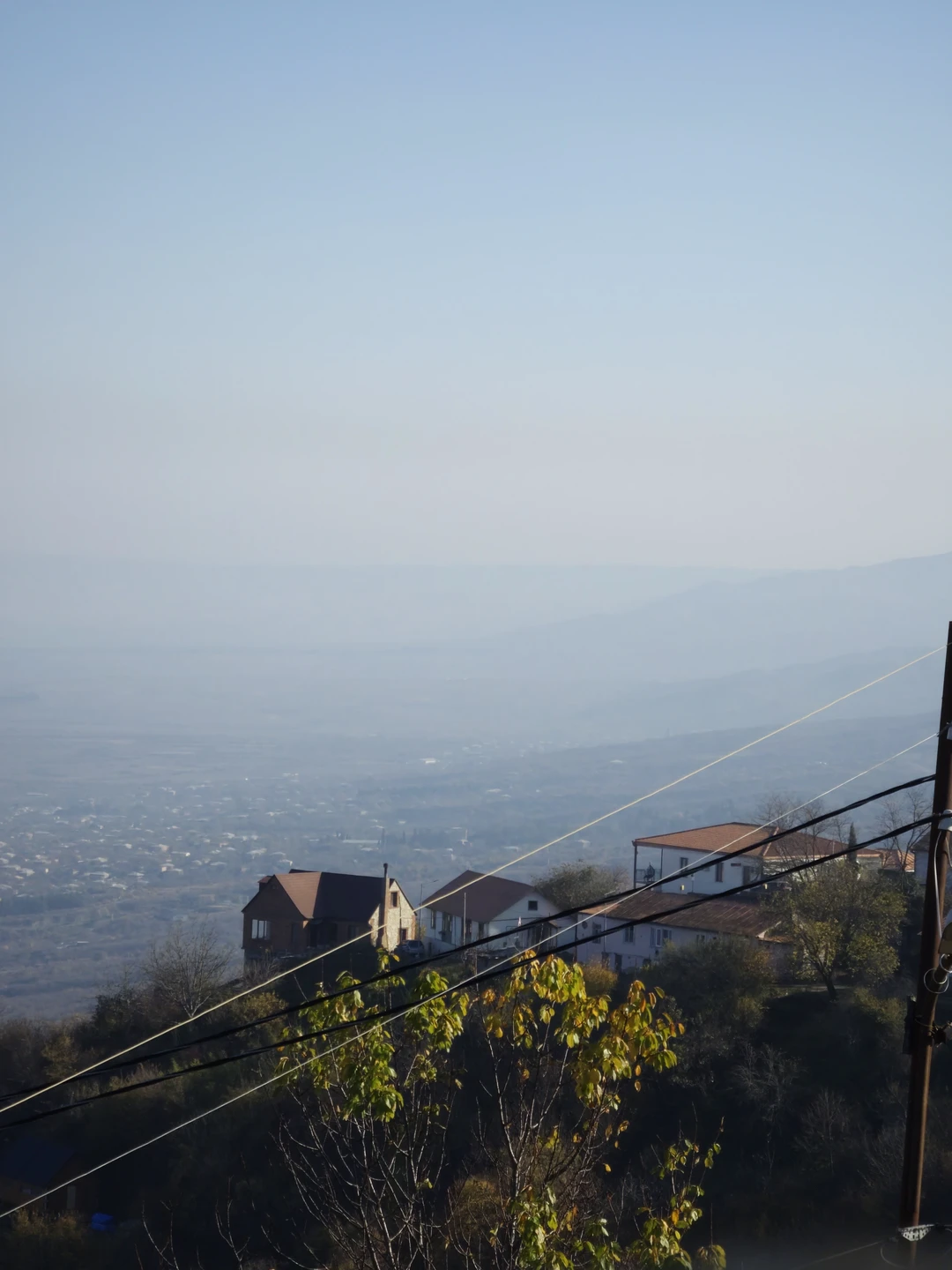 Георгий прекрасный экскурсовод! Все очень интересно рассказывал, много и смешно шутил, день получился насыщенным, особенно понравилась