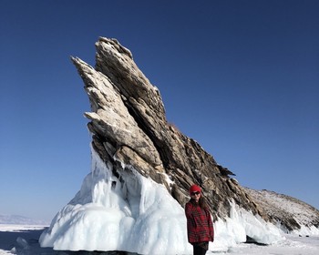Остров Огой, ступа Просветления и сказочный лёд