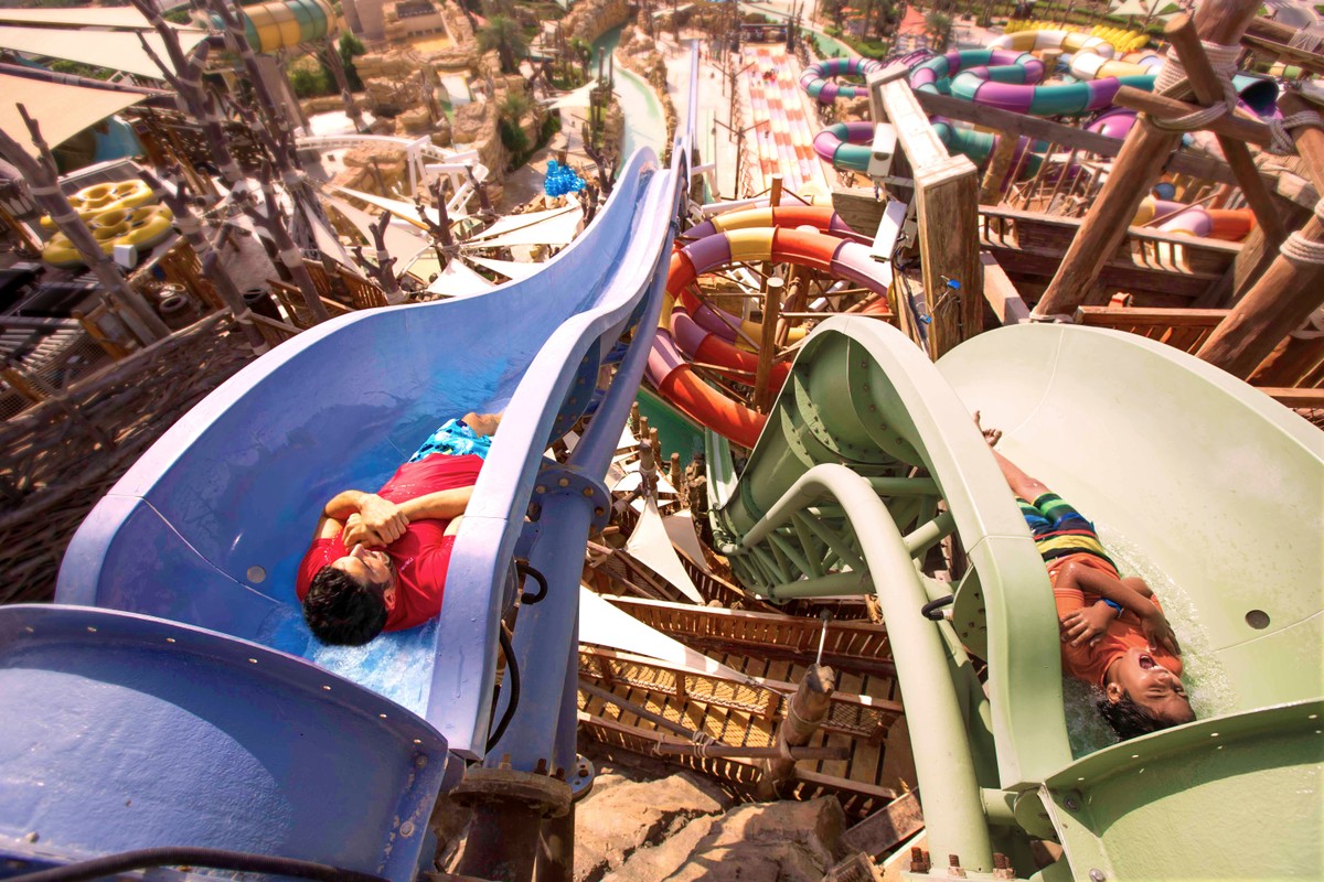 Фото Билеты в аквапарк Yas Waterworld с обедом