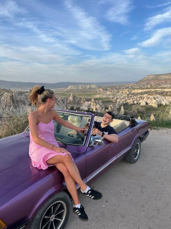 По долинам Каппадокии - на классическом автомобиле