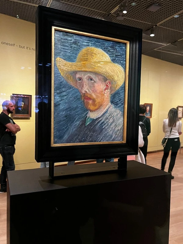 В музей Ван Гога с искусствоведом