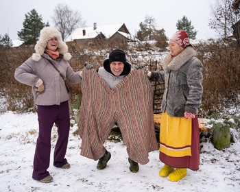 Деревня Киндасово, питомник хаски и «Центр шунгита»
