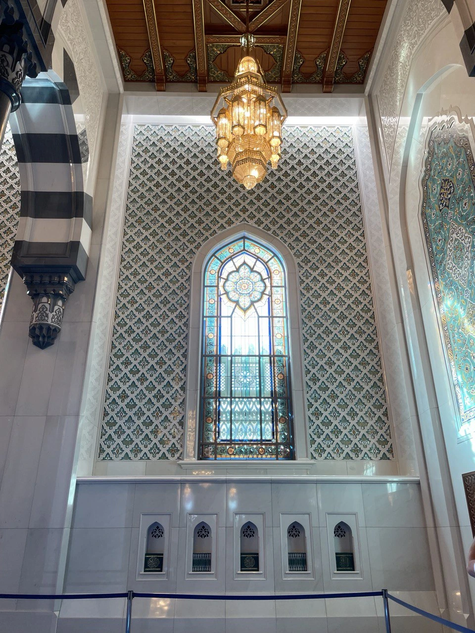 Отличная экскурсия, Алиса создала приятную и легкую атмосферу, благодаря чему время прошло насыщенно и незаметно. Посетили