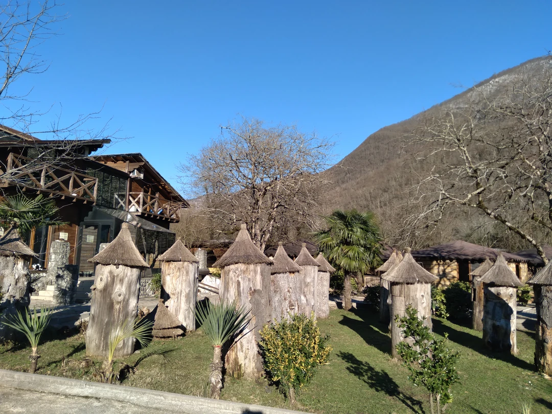 Гастротур понравился. Люди доброжелательные,любят своё дело. Много интересного рассказали про свою продукцию и про страну. Удобно,что