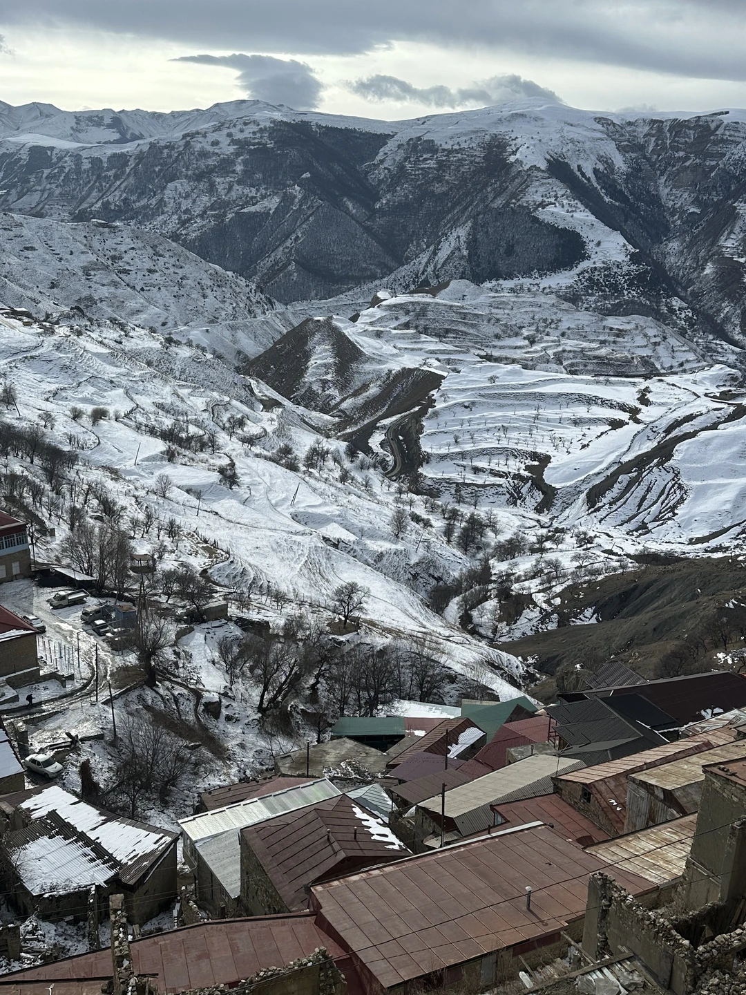 Прекрасный гид, тур, посмотрели очень красивые места, сделали кучу фоток, красота неописуемая, очень понравилось, рекомендуем