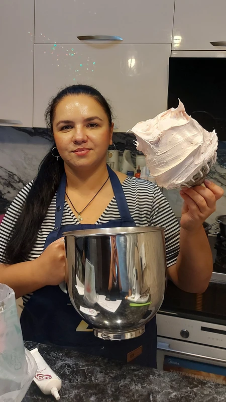 Зефирная флористика: мастер-класс в Тбилиси (16+)