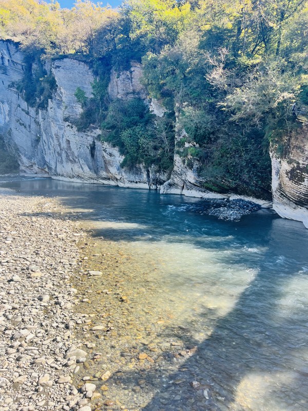 Виды На джипе по достопримечательностям горного Сочи