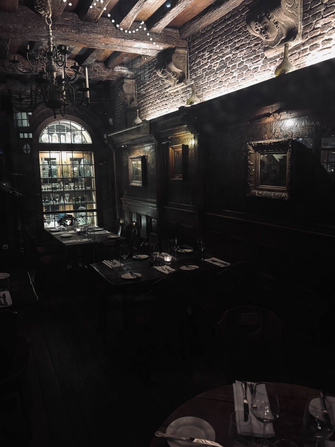 Экскурсия просто супер! Оригинальный маршрут с учетом всех наших пожеланий)) и абсолютно влюбленная в свое дело