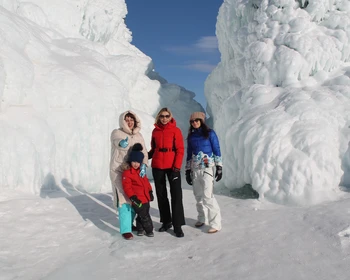 Остров Ольтрек, мыс Уюга, полуостров Хадарта и мыс Цаган-Хушун