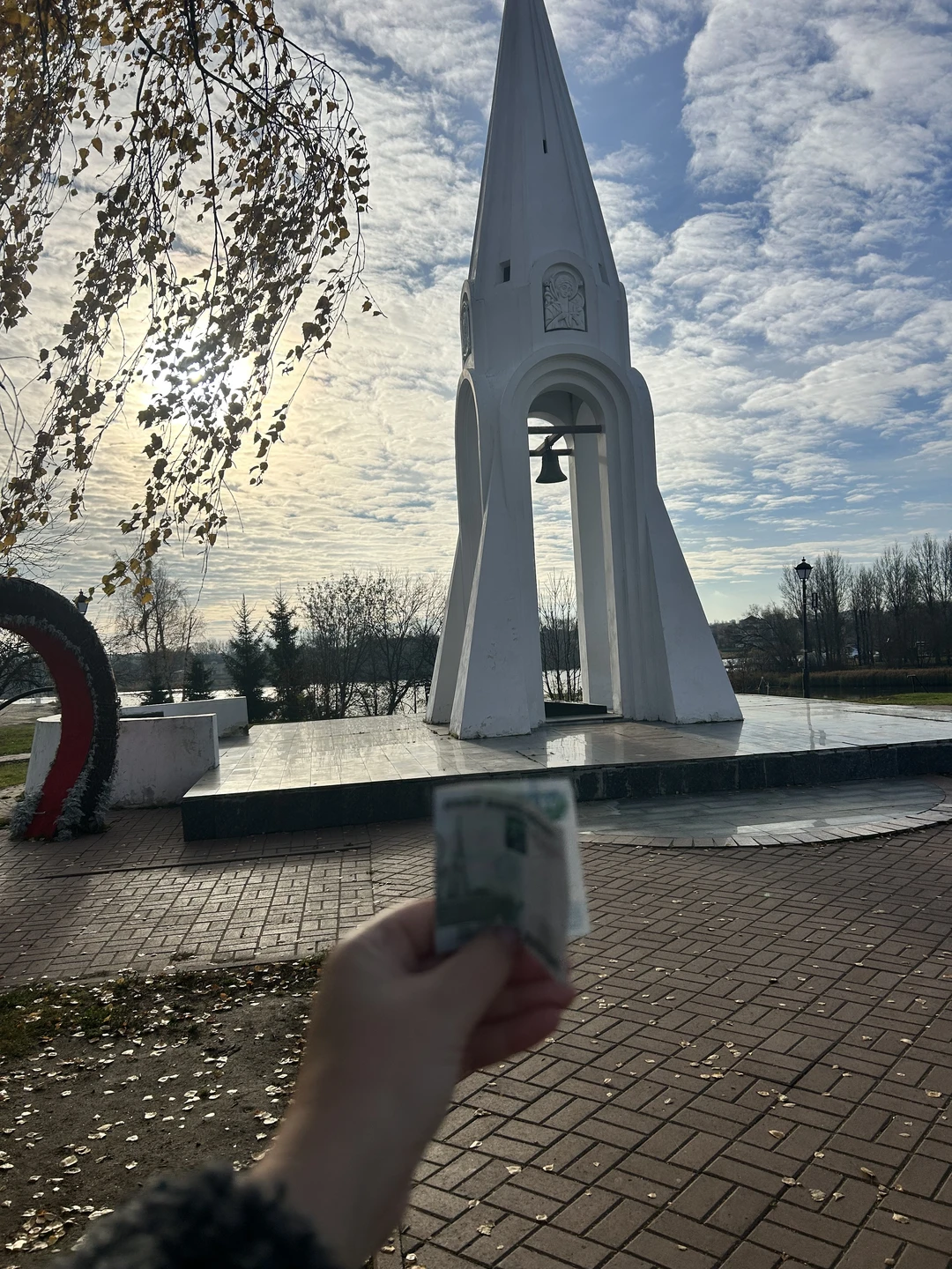 В ноябрьские праздничные дни посетили город Ярославль. Забронировали заранее экскурсию у Рашида. Он замечательный рассказчик, три