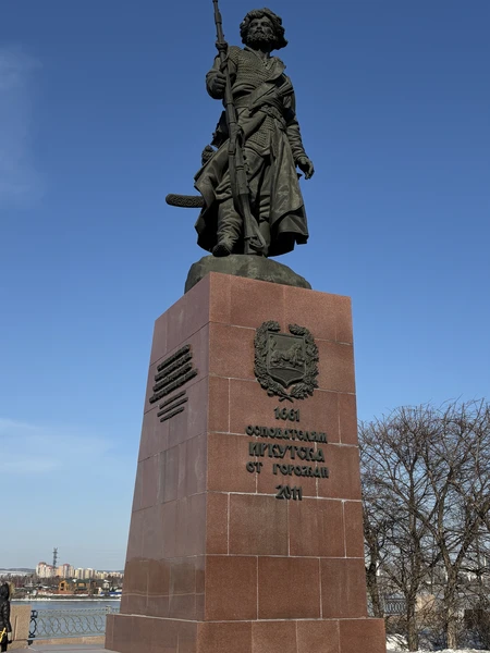 Экскурсия очень понравилась. Я ни минуты не пожалела, что в такой мороз решила знакомиться с Иркутском