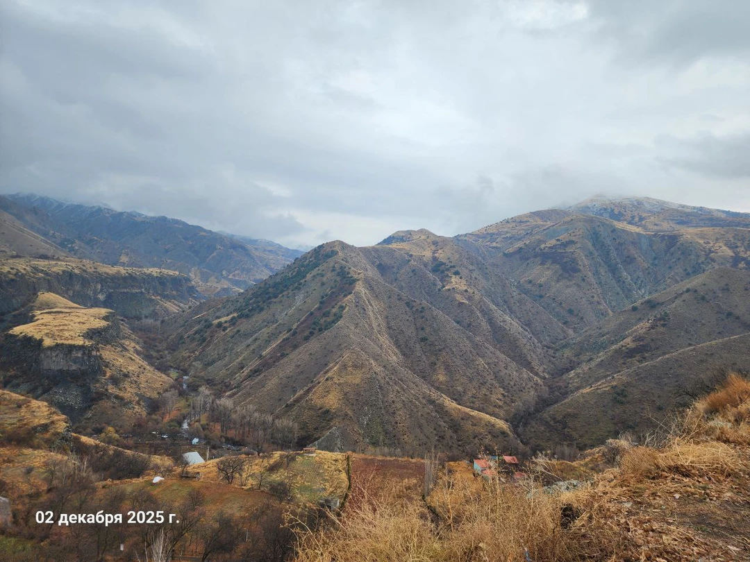 Спасибо за отличную экскурсию, гид Элла просто кладезь знаний и информации, столько всего узнали полезного! Ответила
