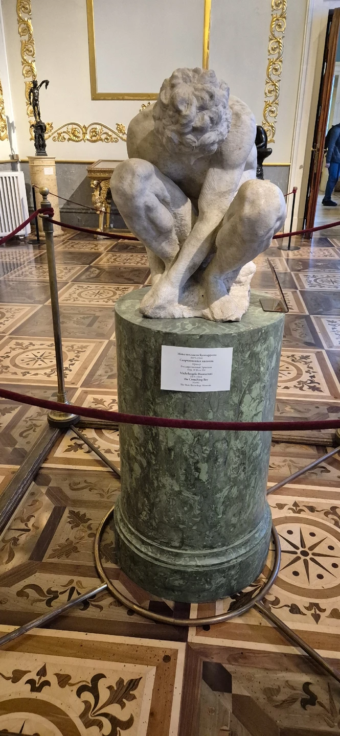 Экскурсия прошла на одном дыхании, узнали многое из истории Зимнего дворца и Эрмитажа. Огромное спасибо Яне