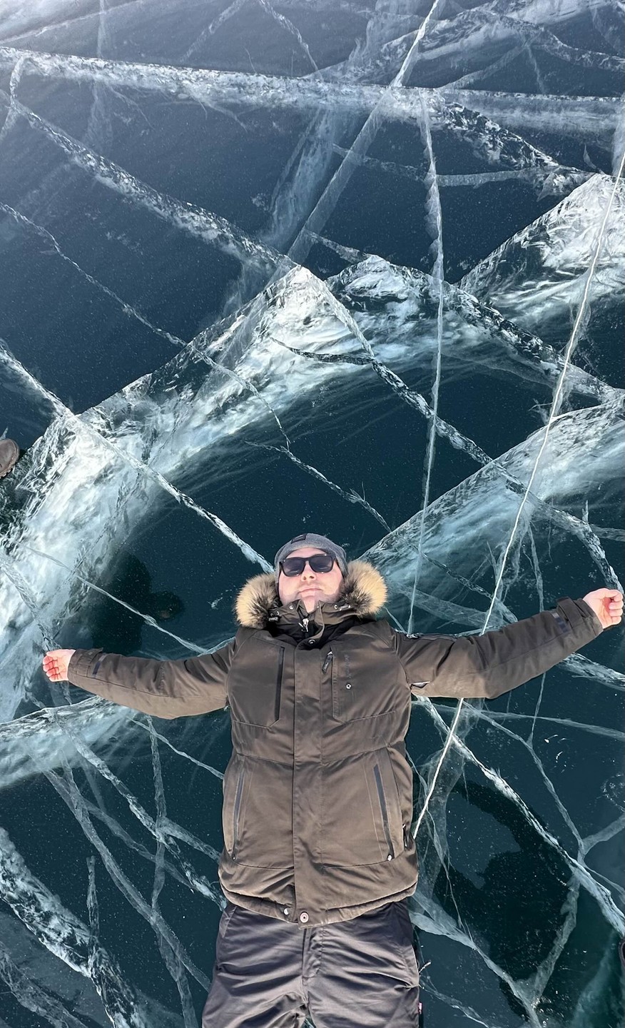 Из Иркутска на остров Ольхон по льду Байкала (Артем)