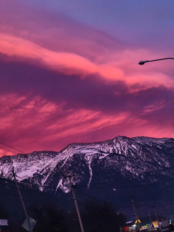 Активный отдых в окружении гор: душевный тур в Домбай и Архыз в мини-группе