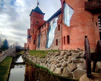 Замок Нессельбек, экскурсия по Калининграду, Музей Мирового океана, органный концерт