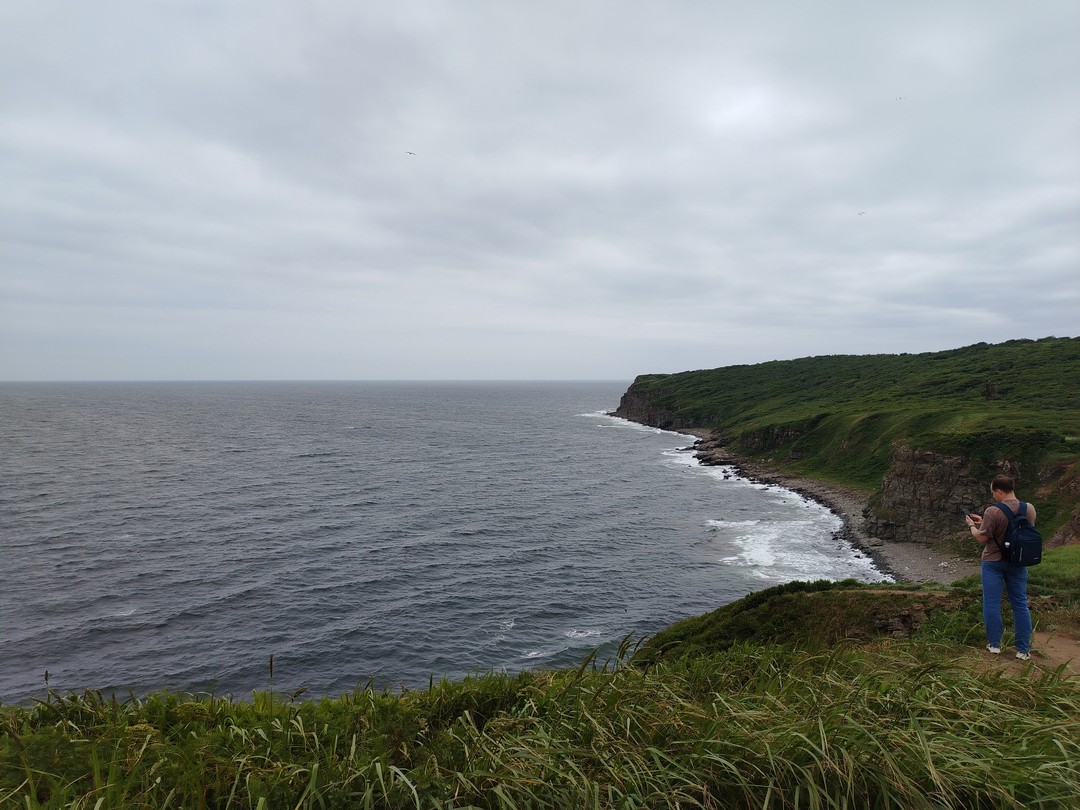 Ооочень интересная экскурсия! Всё понравилось. Просто дух захватывает и завораживает на мысах и обрывах. Красота и мощь природы!