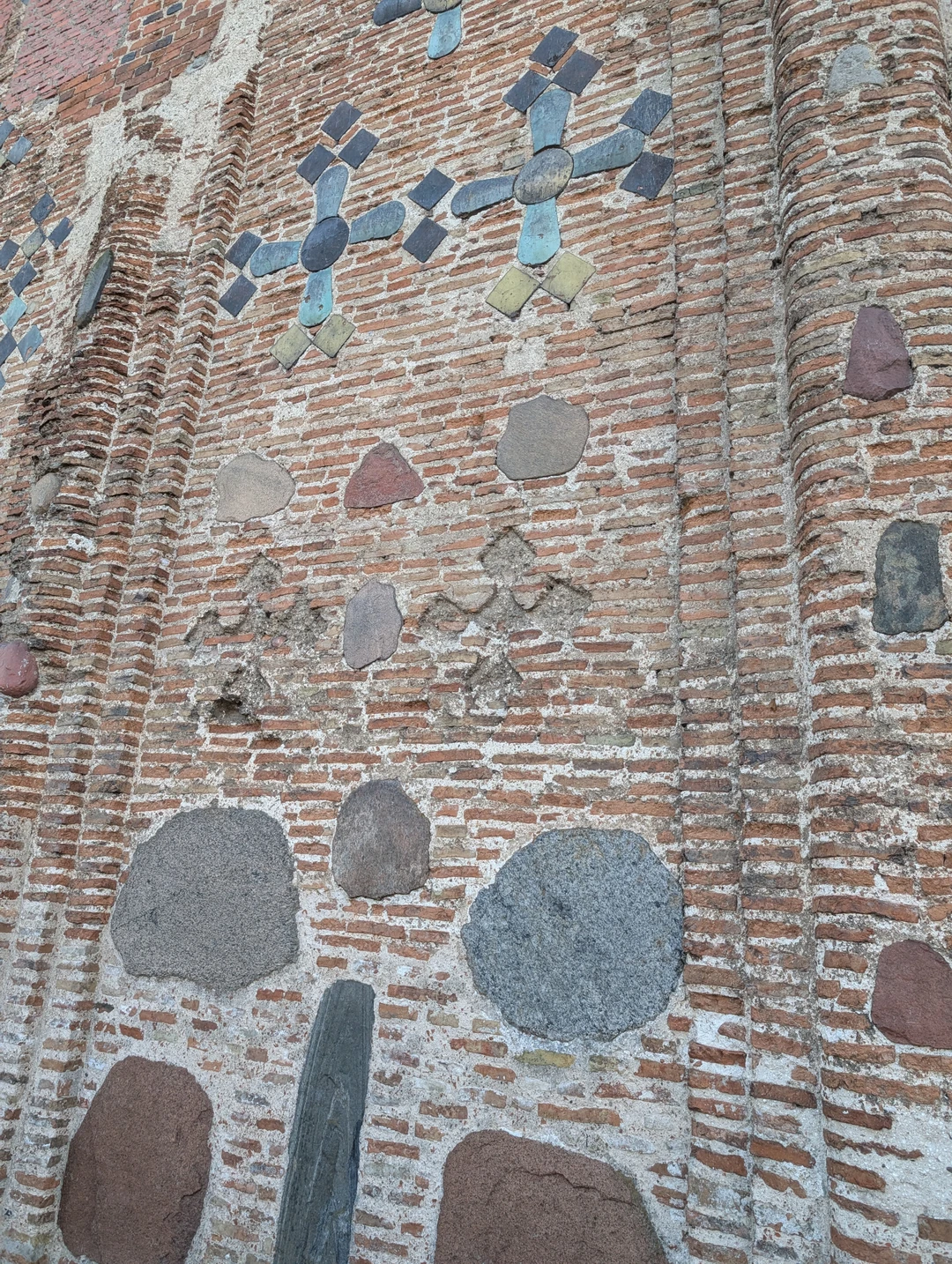 Отличная экскурсия! Нашим экскурсоводом был Сергей Рыбак - реставратор, художник, влюбленный в Гродно не только словом