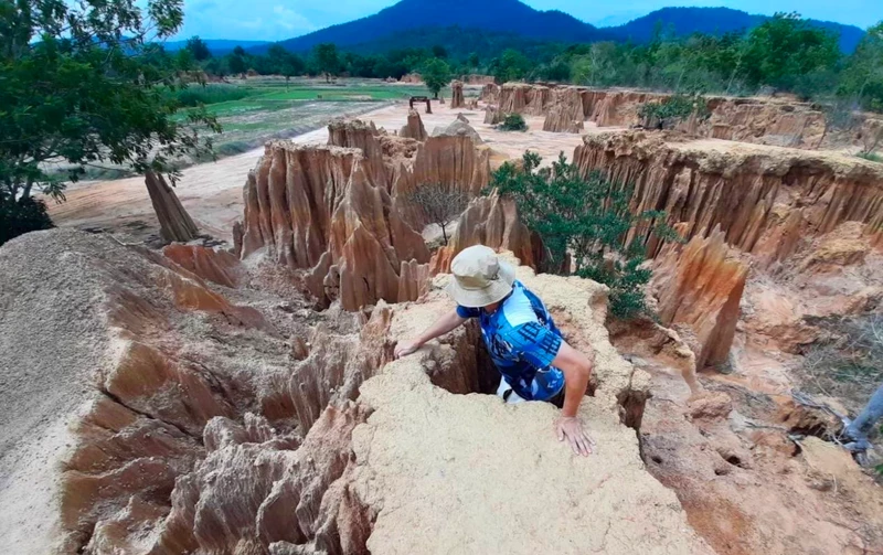 Нетривиальный Таиланд и сплав по подземной реке (всё включено)