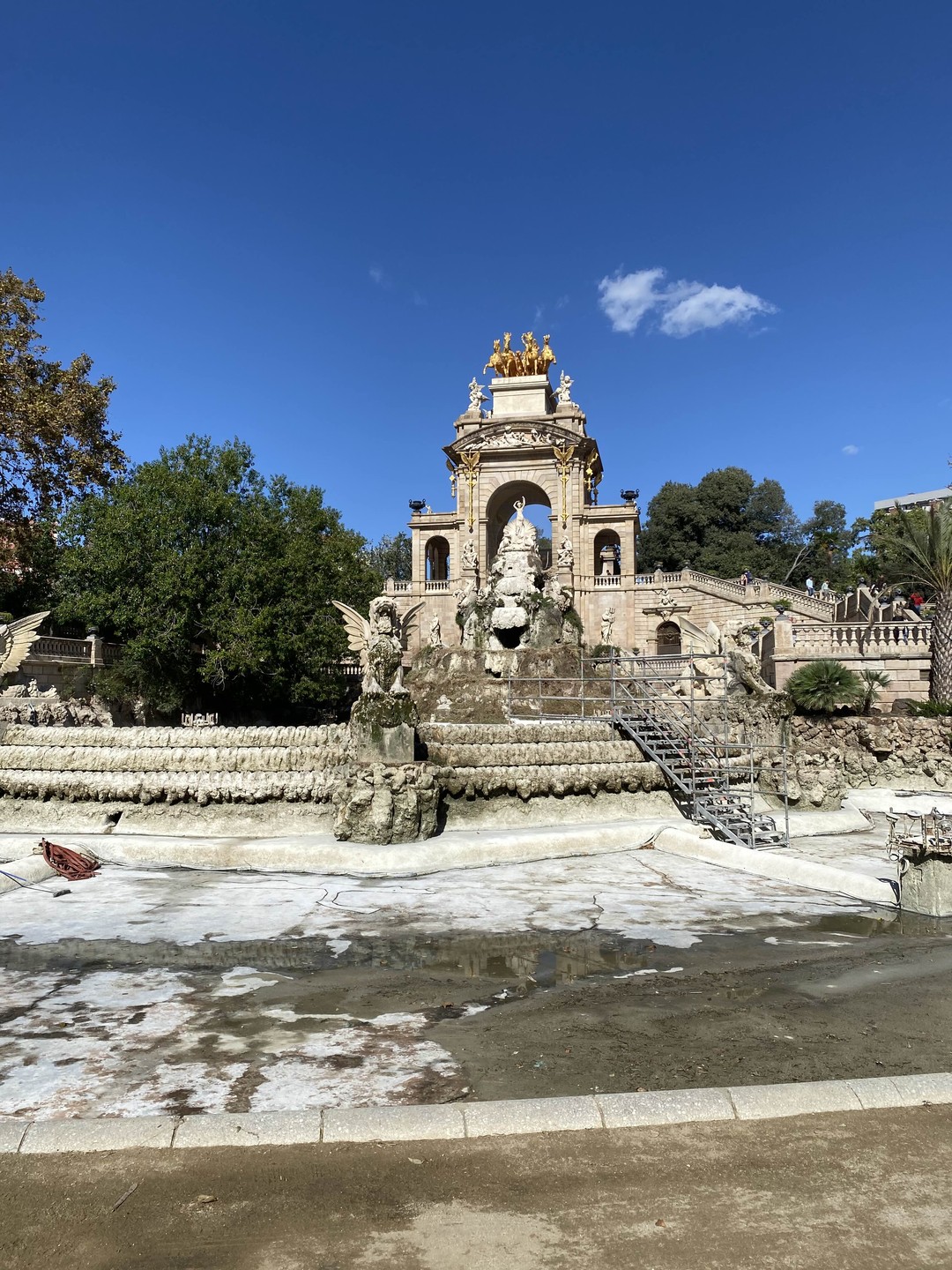 Сложилась настоящая связь с экскурсоводом. Нам очень понравилось! Гид дал очень интересные рекомендации