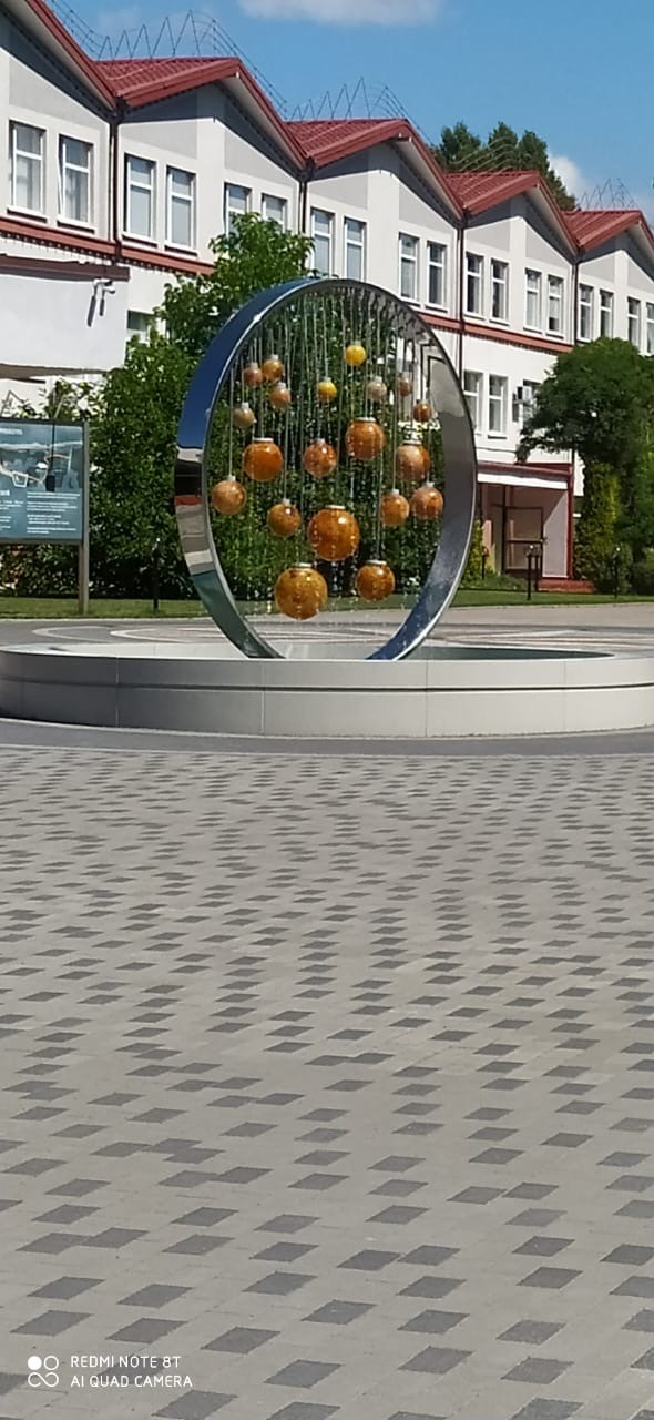 Экскурсия классная! Два города за один день – это прям насыщенно, но не утомительно. Зеленоградск какой-то