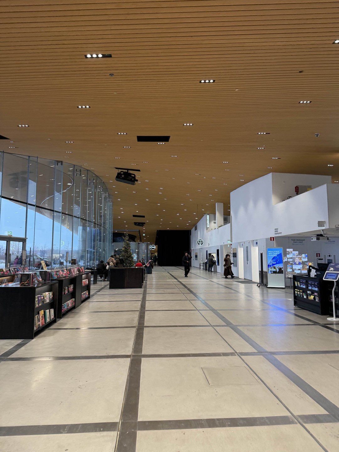 Отличная экскурсия и приятная женщина. Нам все понравилось. Спасибо большое ☺️