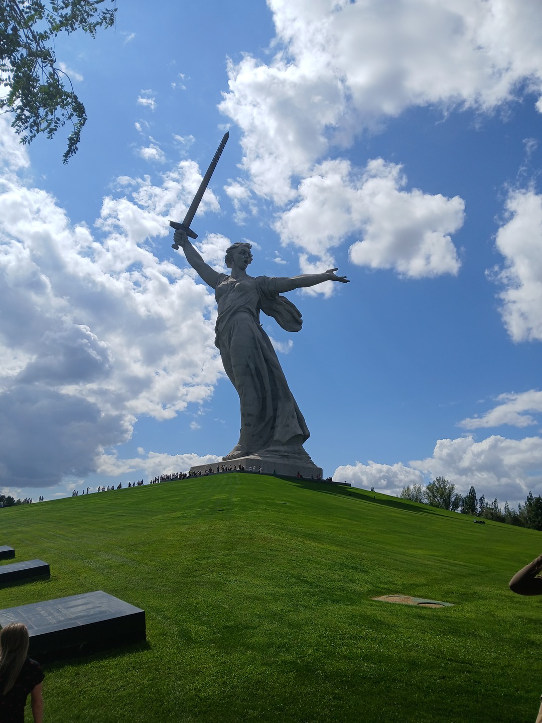 Очень интересная и познавательная экскурсия. Узнали много нового. Экскурсовод Андрей очень открытый, общительный, акцентирует внимание на