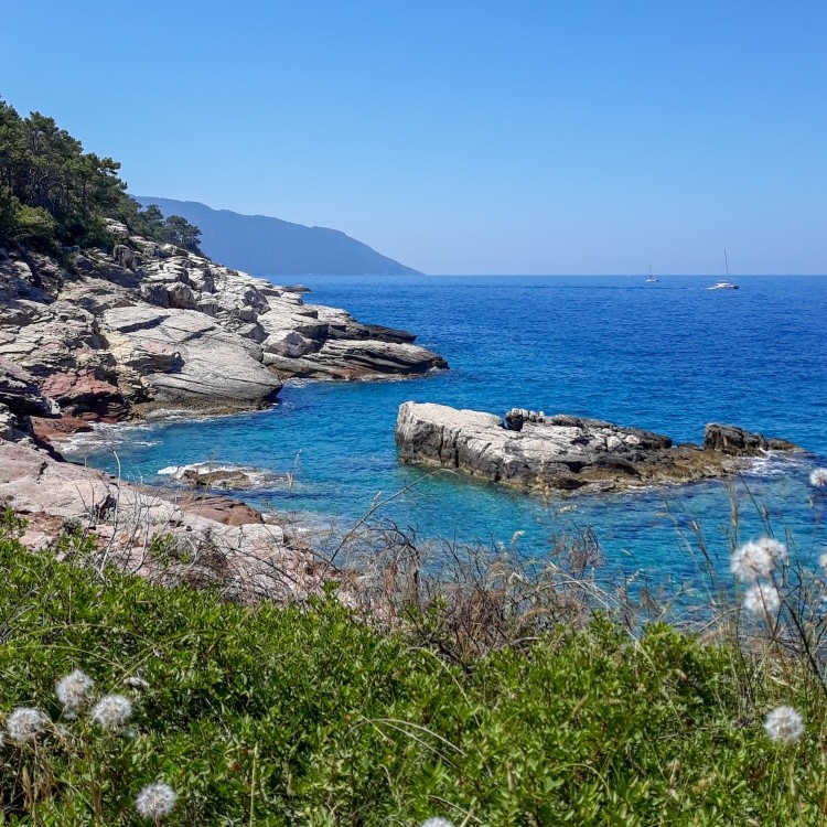 Пешком вдоль Средиземного моря (2/7)