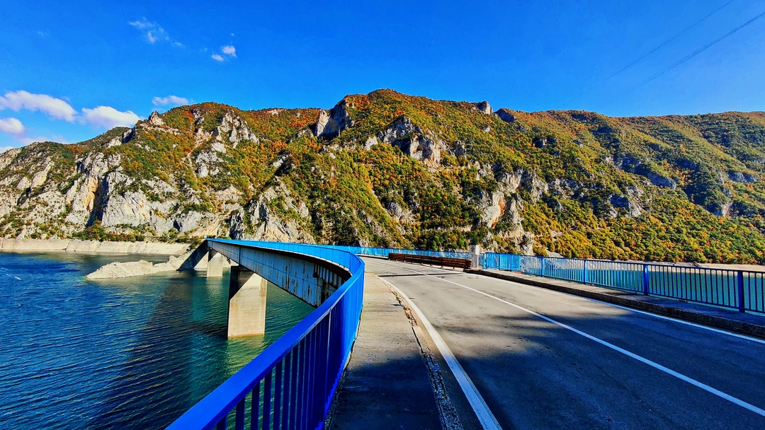 Выражаем огромную благодарность Олегу. Если вы хотите быть уверенным в своей безопасности - сюда. Очень внимательный
