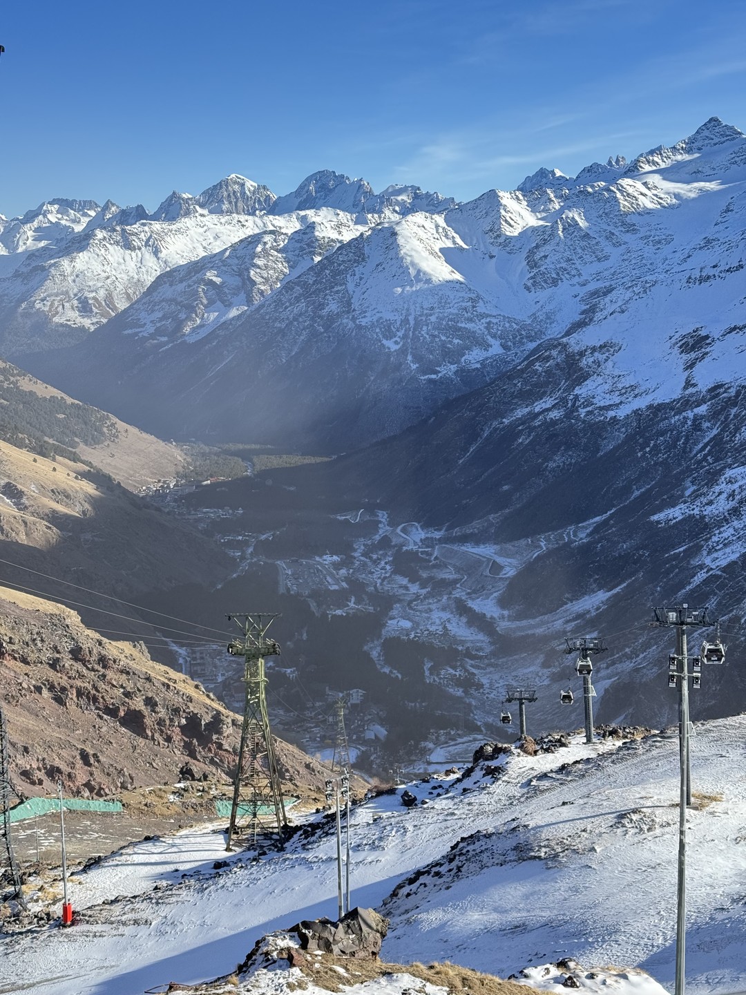 Отравилась на завтраке на первой остановке. Думаю, что не продуктами, а грязные приборы или что-то еще