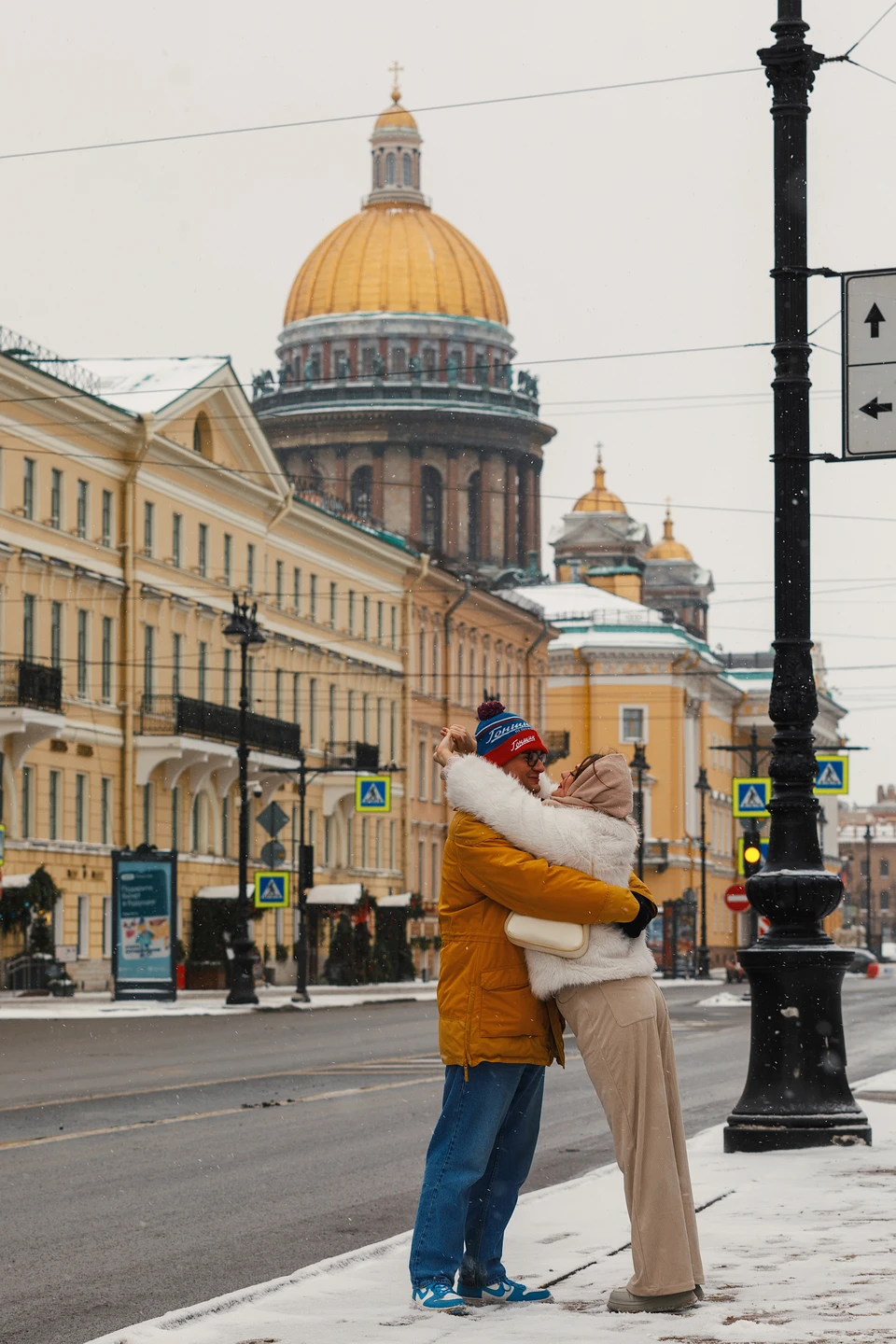 Фотопрогулка прошла замечательно, Александр действительно мастер своего дела! Фотографии получились невероятные. Всем рекомендую посетить фотопрогулку, чтобы
