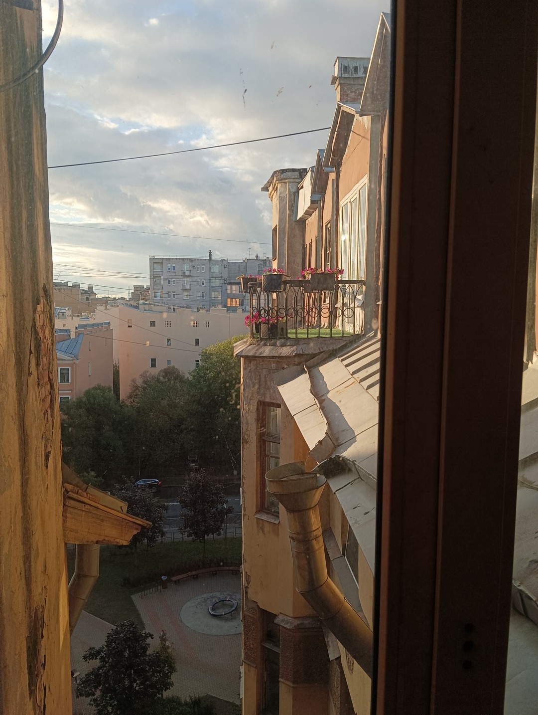 Прожила в Песках 1,5 года, переехала - и вот вернулась на экскурсию. Узнала о районе много