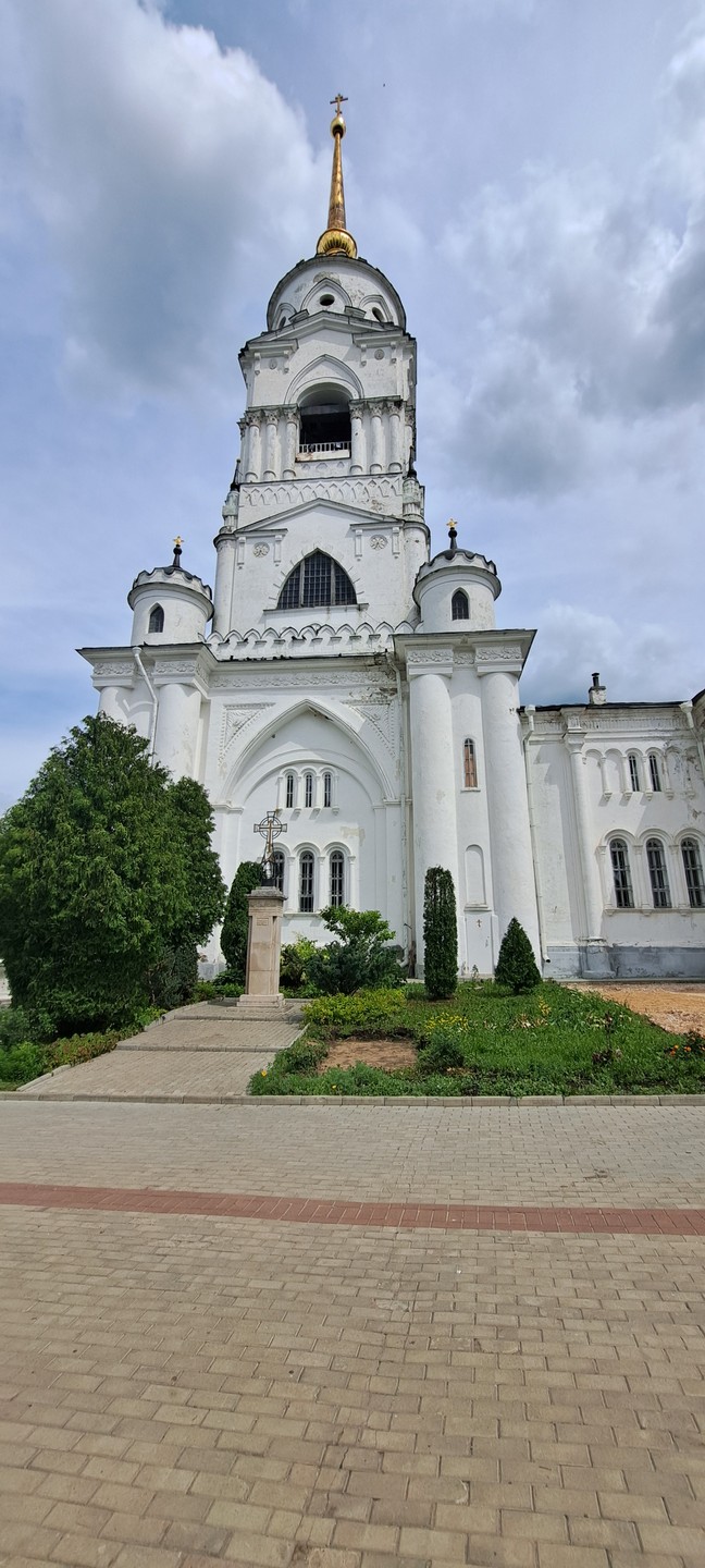 Владимир в историях и лицах (ольга)