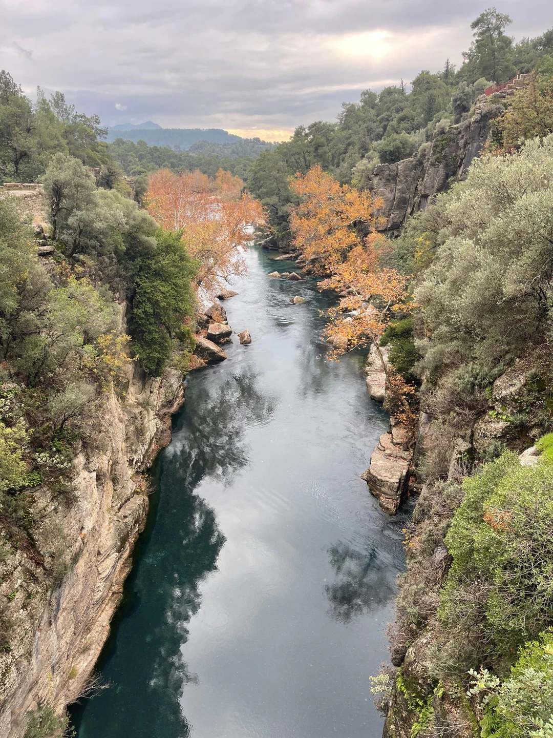 Добрый день! Экскурсия очень понравилась. Забрали из отеля четко по времени, сама экскурсия прошла бодро и