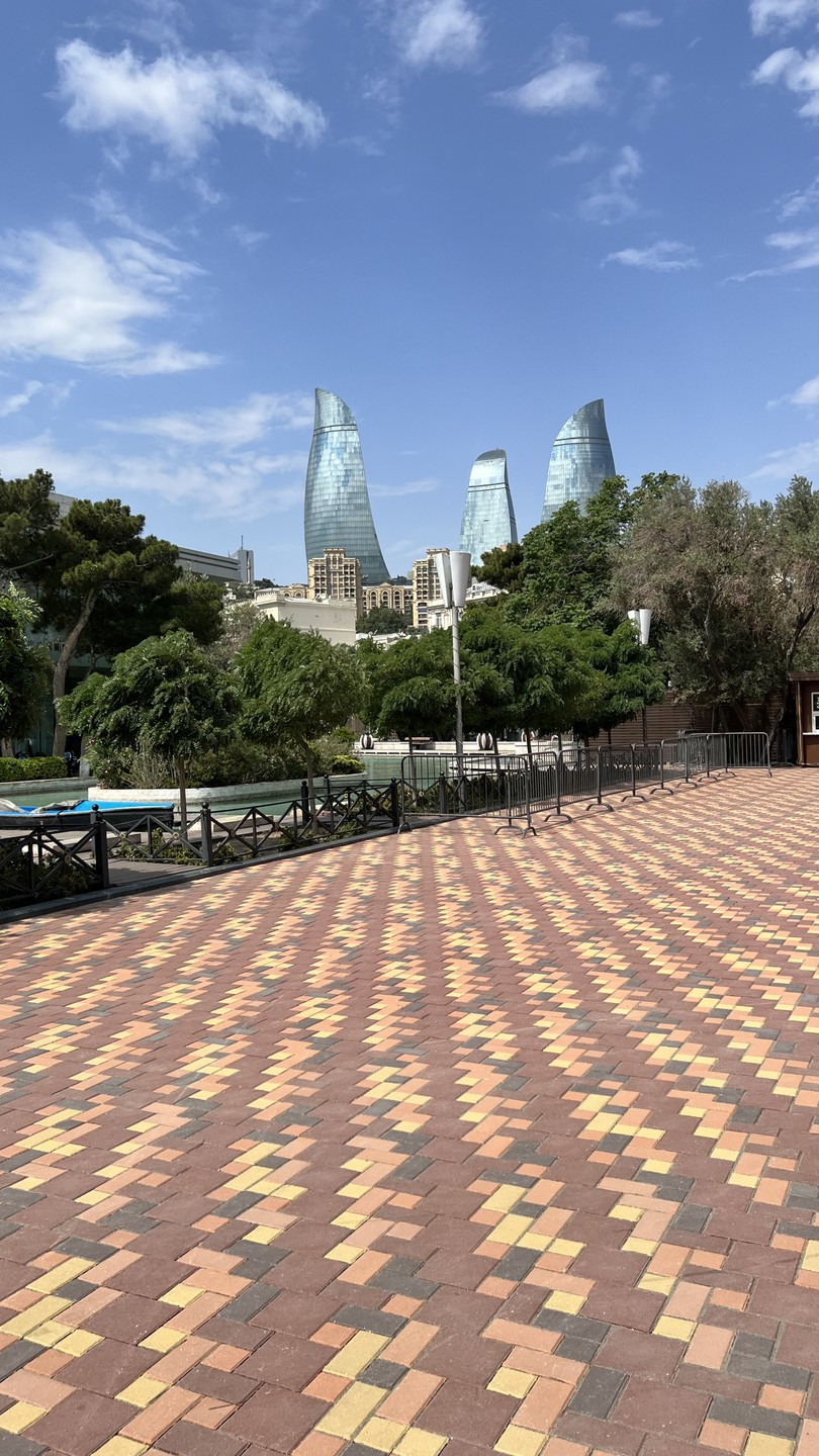 С ветерком по Баку и вокруг (Эльвира)