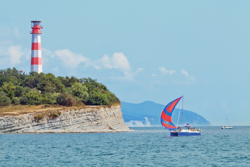 Маяк на Толстом мысе