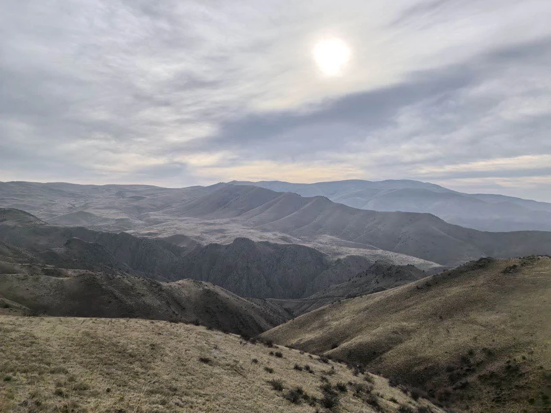 Брала экскурсии к Татеву и на Севан/Дилижан. Все понравилось! Спасибо Артуру и Гургену за отличные экскурсии и красивые фотографии!