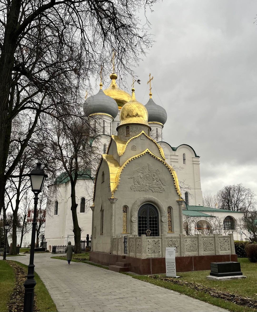 Новодевичий монастырь: история и легенды (Наталия)