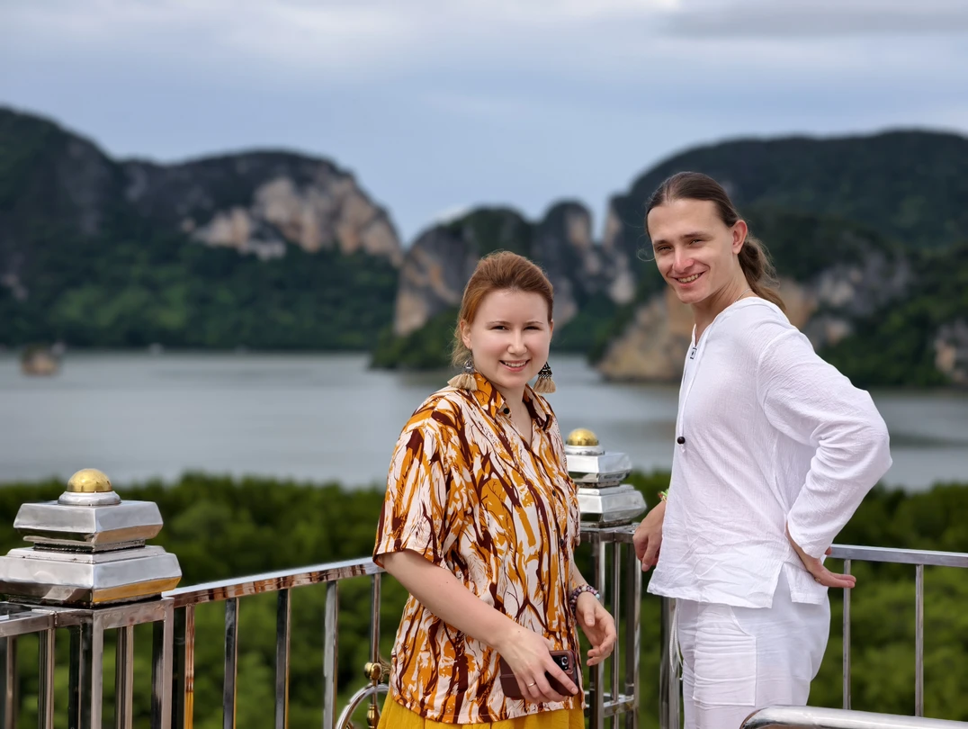 Мероприятие стоит своих денег до последнего цента, рекомендуется выезжать пораньше, чтобы не застигнуть закат в самый